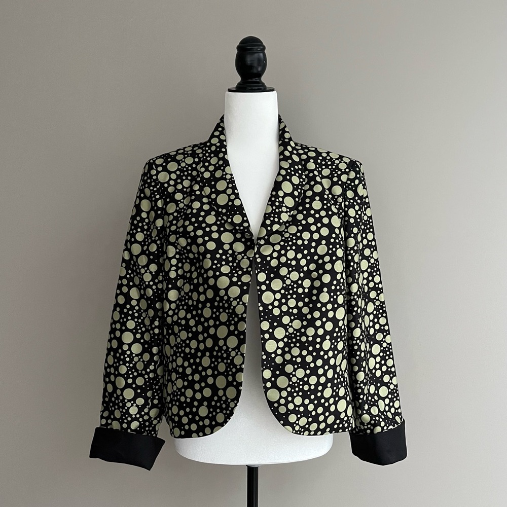 NWOT Kasper Black and Light Green Dots Pattern Blazer
